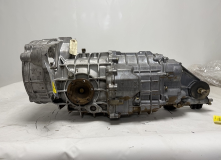 保时捷 993 Carrera 3.6L C2 6 速手动变速箱